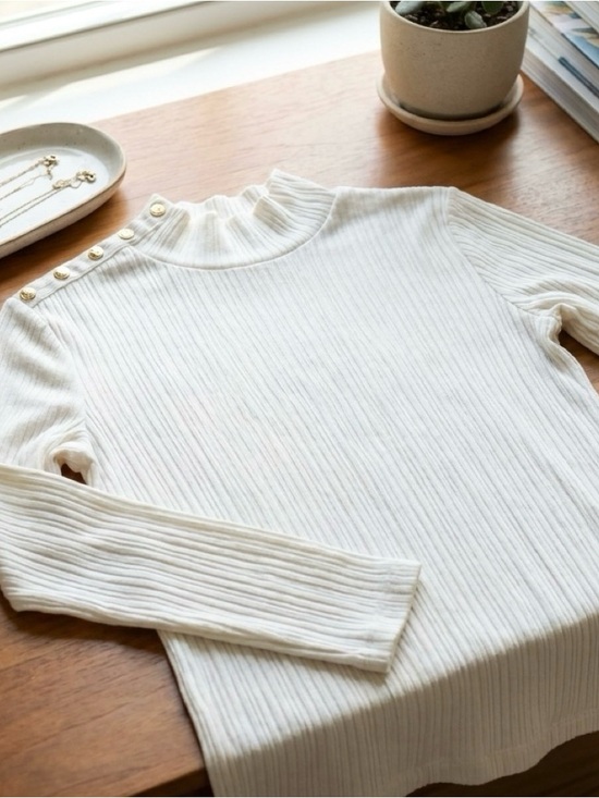 croft & barrow Tops - croft & barrow Ivory Ribbed Mock Neck Long-Sleeve Top with Shoulder Buttons